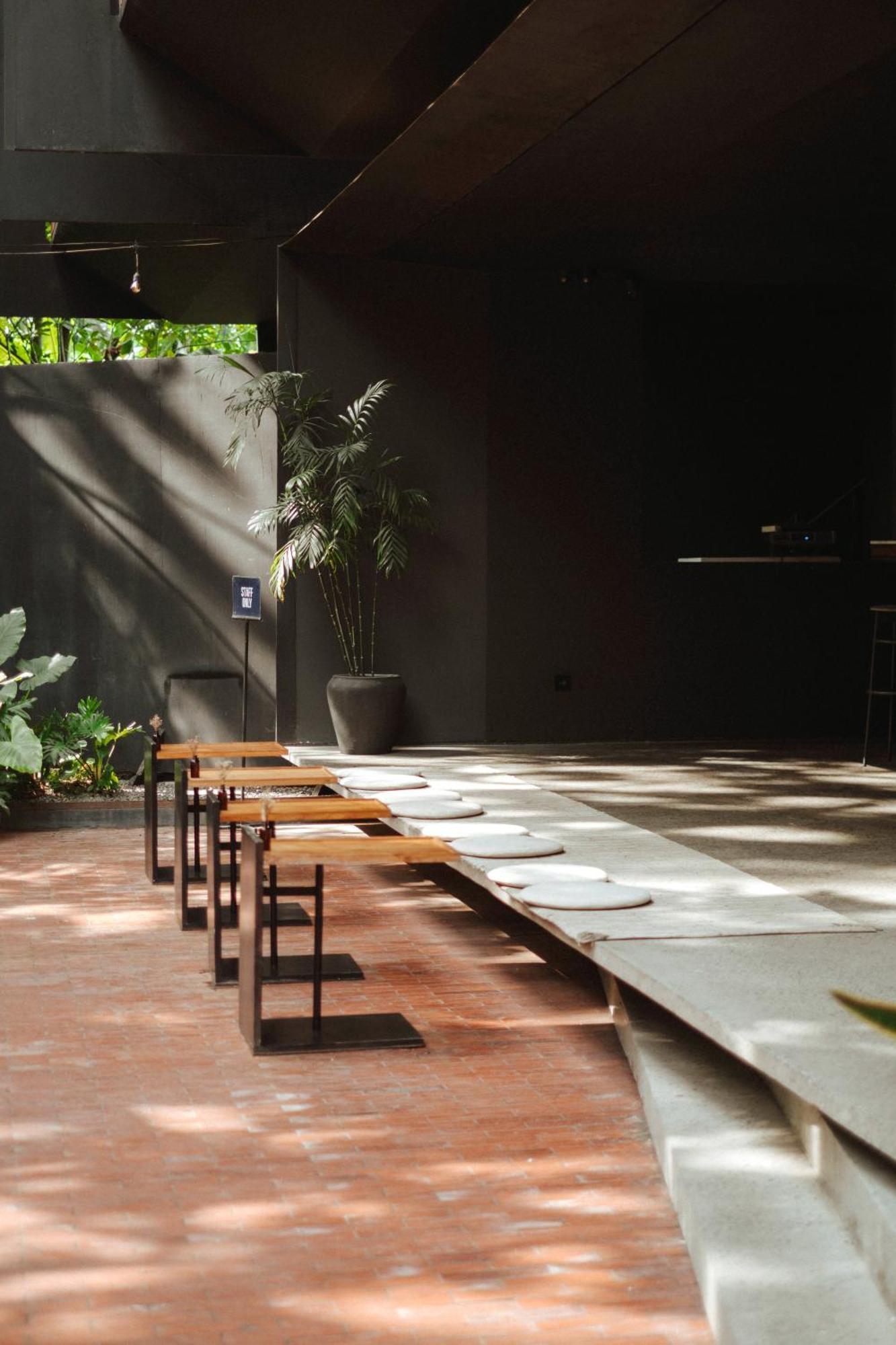 Titik Dua Ubud Exterior foto